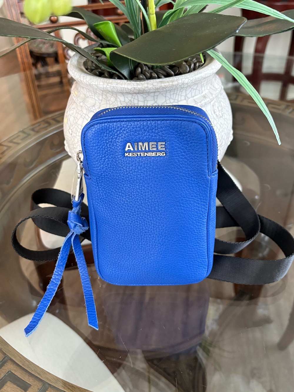 💙💙AIMEE KESTENBERG ROYAL BLUE PEBBLED LEATHER PHONE/CROSSBODY BSG!💙💙